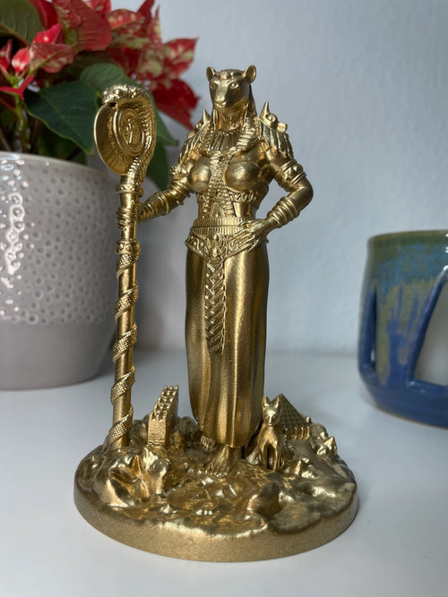 Statue der Bastet – Ägyptische Göttin des Schutzes, der Freude & der Katzen, Figurine Handbemalt – Altar Miniatur Dekoration